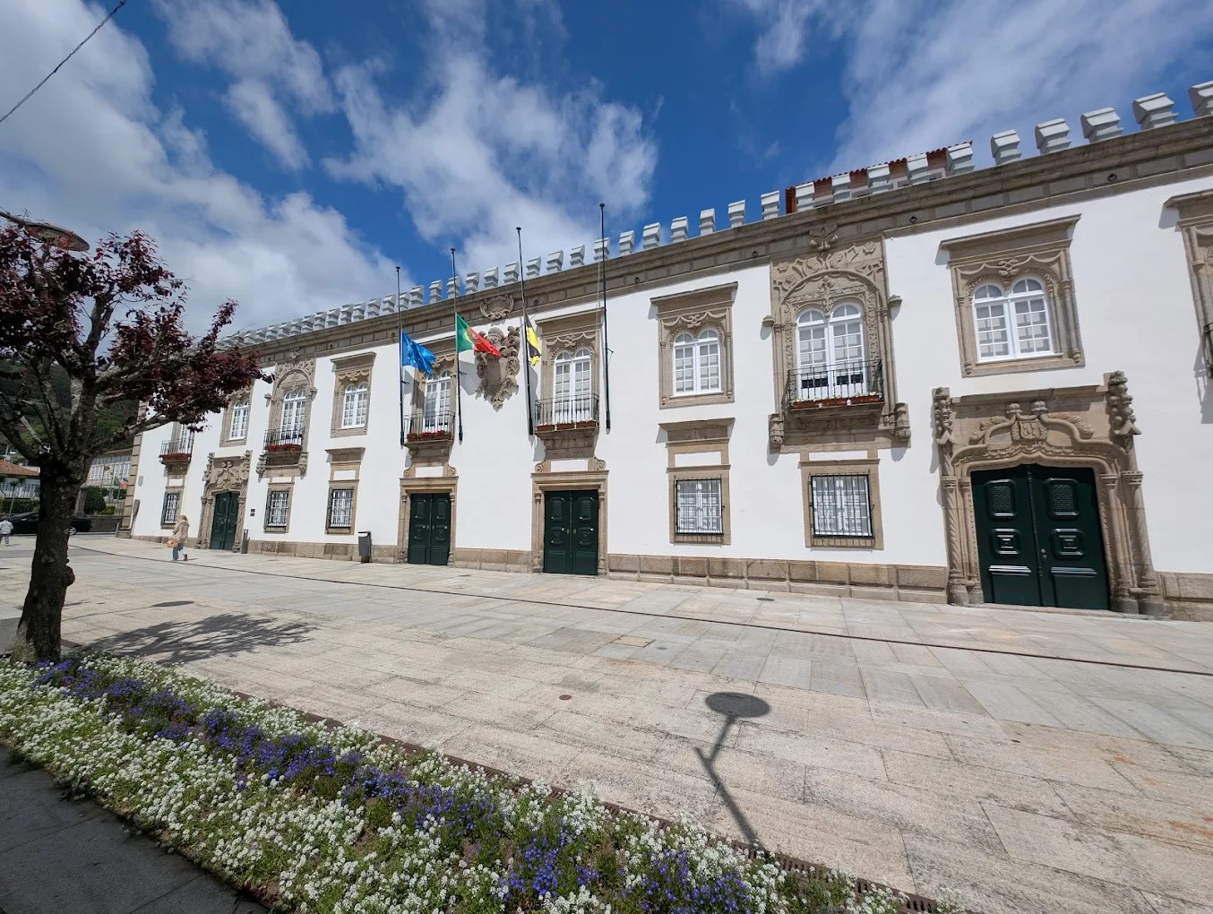 Autarquia de Viana vence três categorias nos Prémios Autarquia do Ano